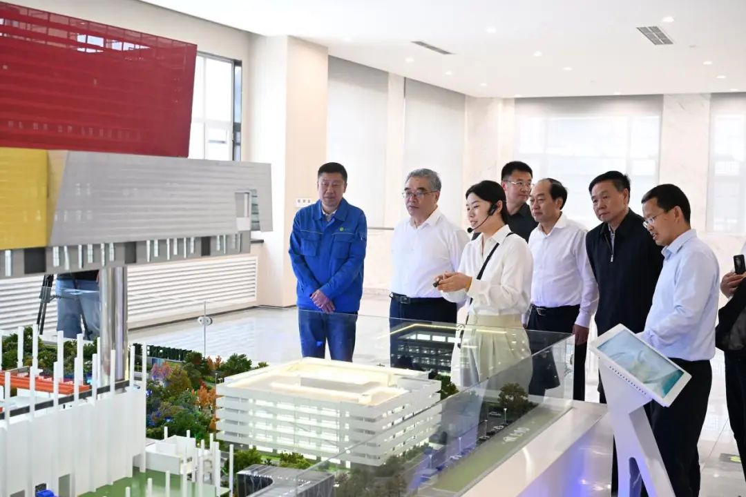 全國政協(xié)副主席朱永新調(diào)研綠色動(dòng)力通州項(xiàng)目