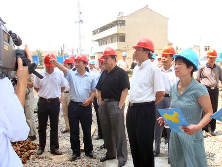 常州市人大及武進(jìn)區(qū)人大領(lǐng)導(dǎo)蒞臨武進(jìn)項(xiàng)目施工現(xiàn)場(chǎng)檢查指導(dǎo)