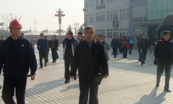 垃圾焚燒行業(yè)專家代表參觀海寧項目